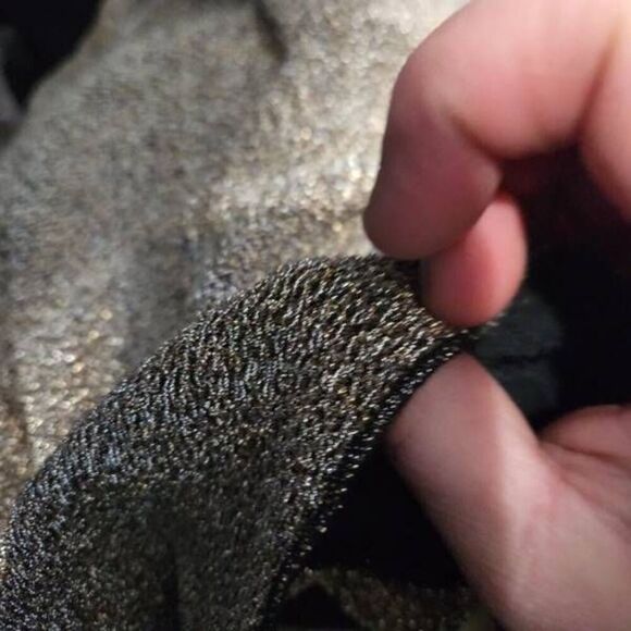 Black Halo Egan Gown in gold shorter sz 2 - Picture 4 of 4